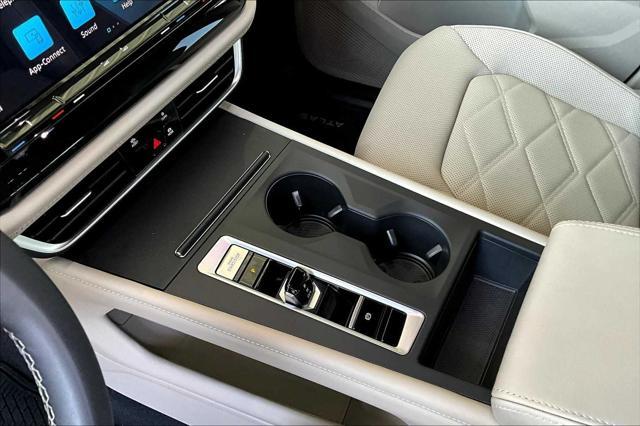 used 2024 Volkswagen Atlas car, priced at $33,700