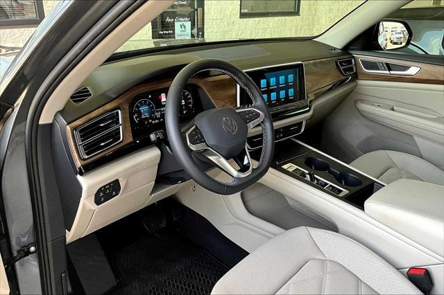 used 2024 Volkswagen Atlas car, priced at $33,700