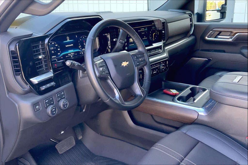 used 2024 Chevrolet Silverado 3500 car, priced at $70,132