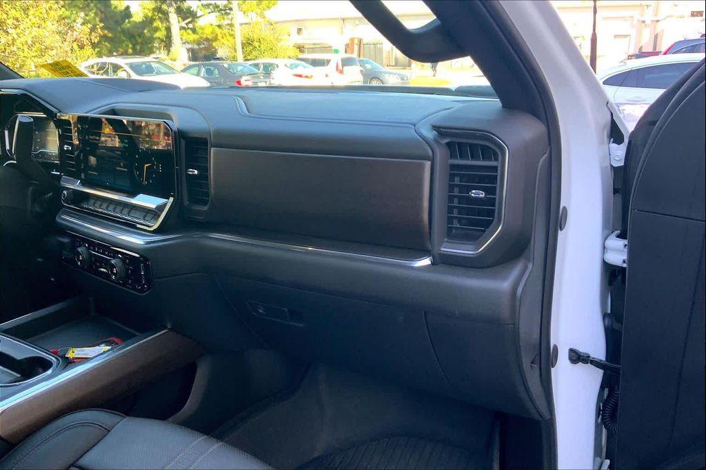 used 2024 Chevrolet Silverado 3500 car, priced at $70,132