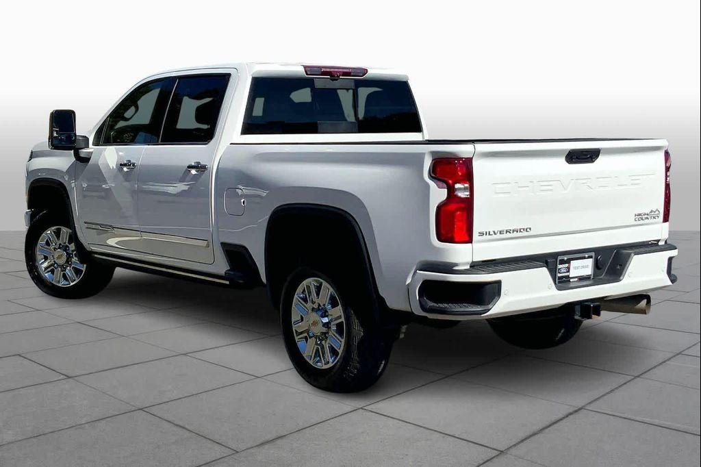 used 2024 Chevrolet Silverado 3500 car, priced at $70,132
