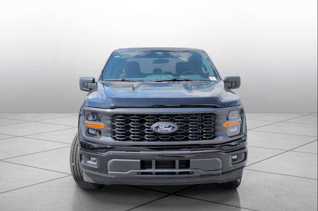 new 2025 Ford F-150 car, priced at $43,853