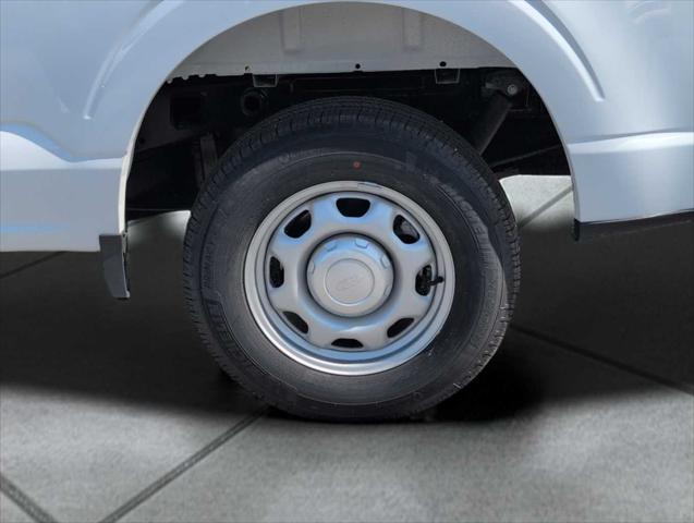 new 2024 Ford F-150 car, priced at $39,070
