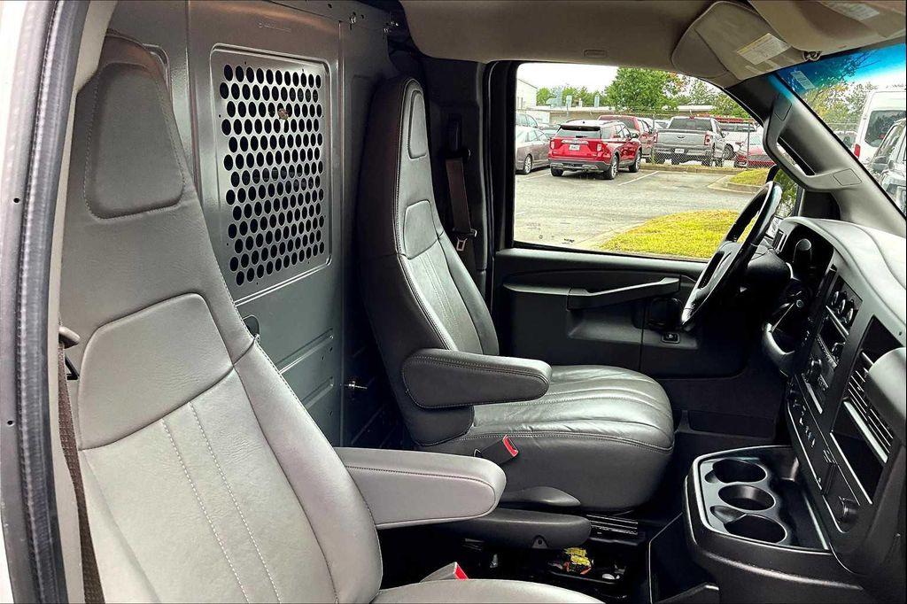 used 2022 GMC Savana 2500 car, priced at $20,999