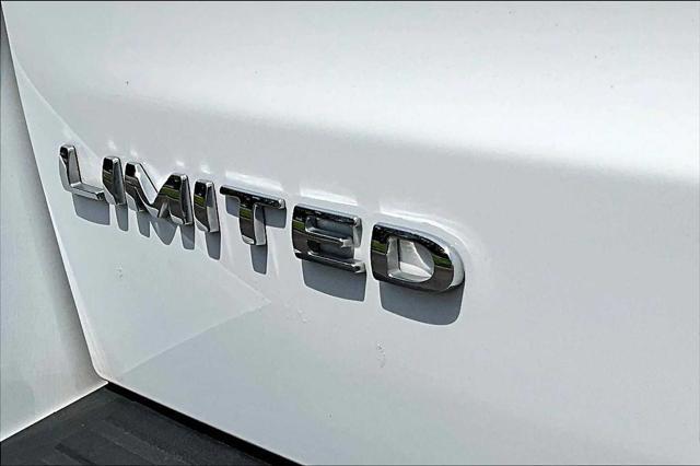 used 2024 Ford Expedition car, priced at $54,800