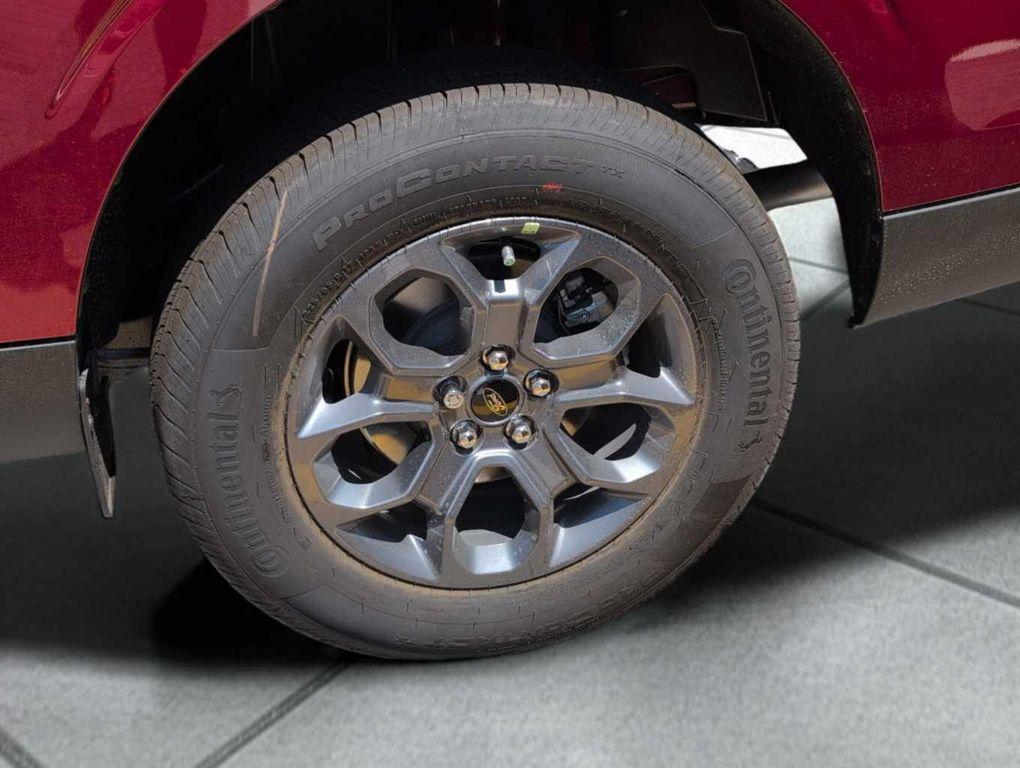 new 2025 Ford Maverick car, priced at $33,834