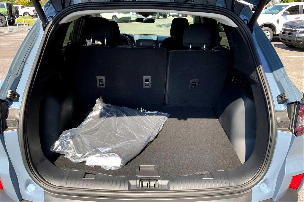 new 2025 Ford Escape car, priced at $29,040