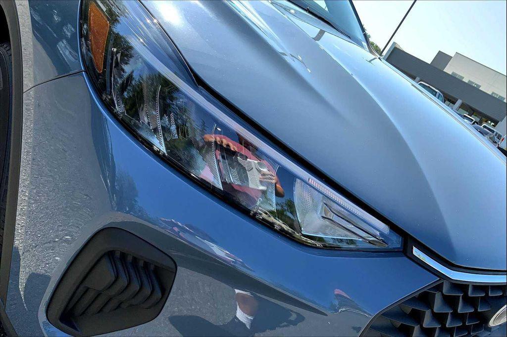 new 2025 Ford Escape car, priced at $29,040