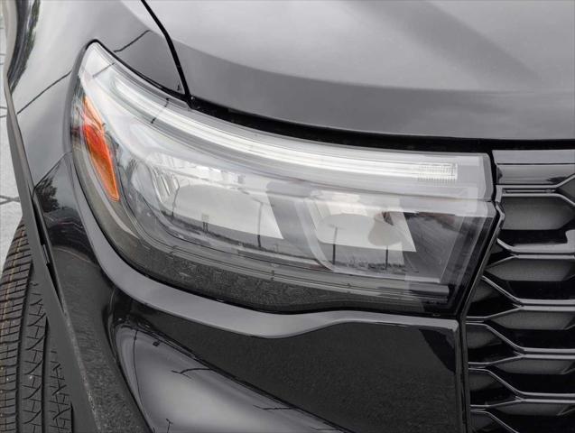 new 2025 Ford Explorer car, priced at $58,235