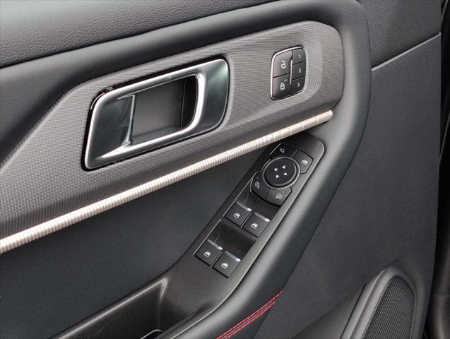new 2025 Ford Explorer car, priced at $58,235