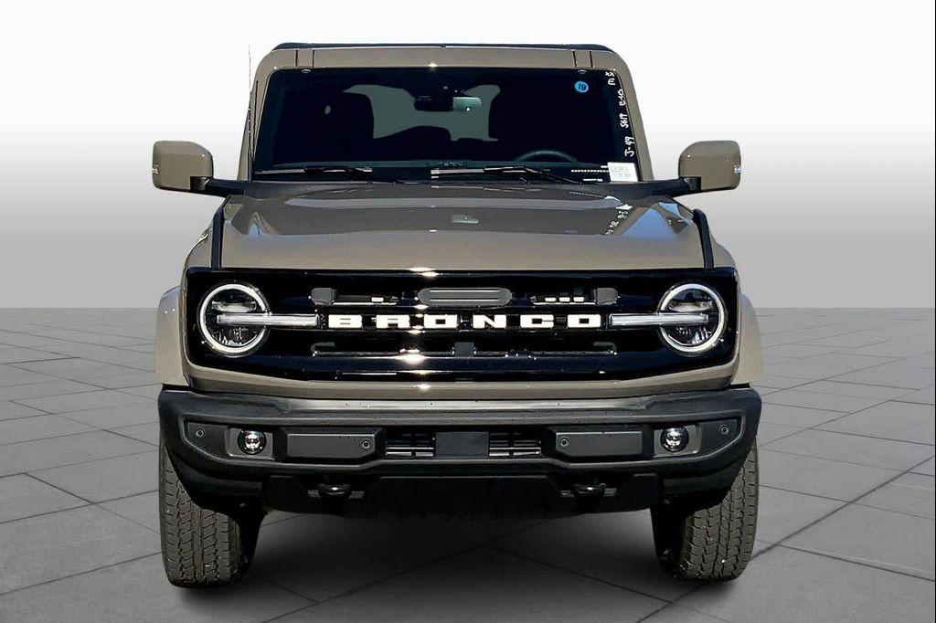 new 2025 Ford Bronco car, priced at $52,590