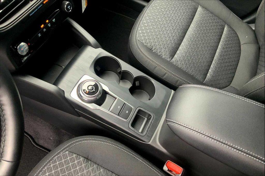 new 2025 Ford Escape car, priced at $29,937