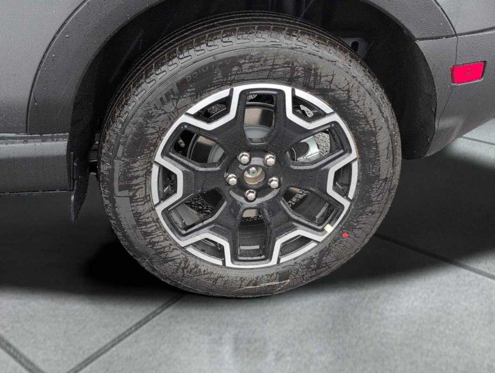 new 2025 Ford Bronco Sport car, priced at $38,790