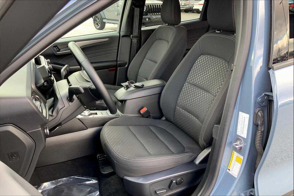 used 2024 Ford Escape car, priced at $23,999