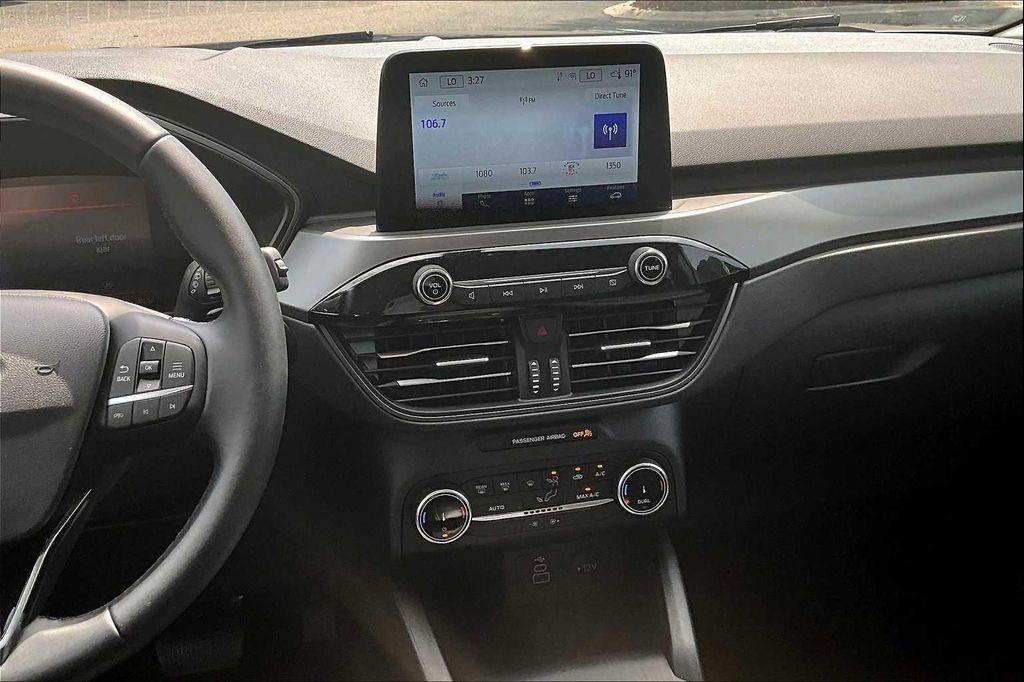 used 2024 Ford Escape car, priced at $23,999