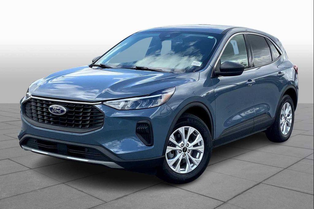 used 2024 Ford Escape car, priced at $23,999