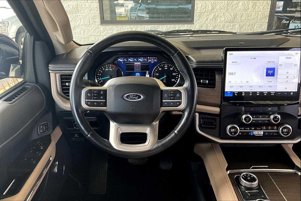 used 2023 Ford Expedition car, priced at $40,700