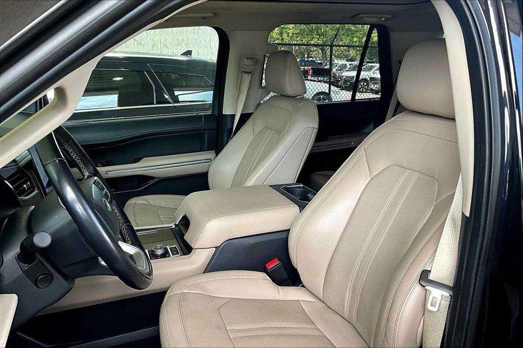 used 2023 Ford Expedition car, priced at $40,700