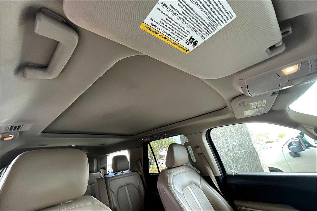 used 2023 Ford Expedition car, priced at $40,700