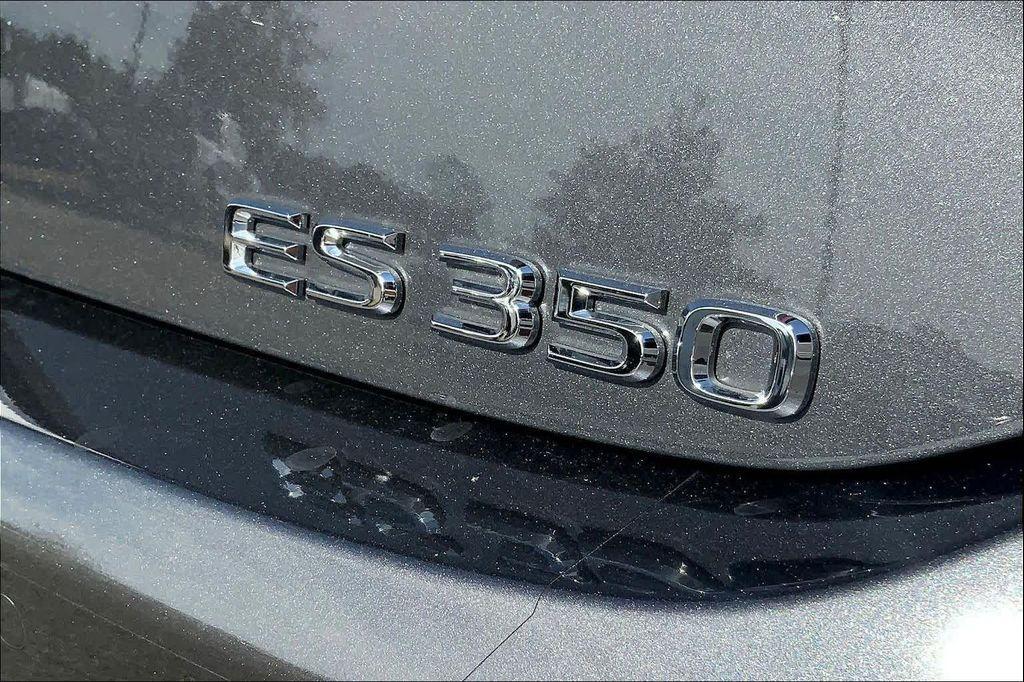 used 2024 Lexus ES 350 car, priced at $42,384
