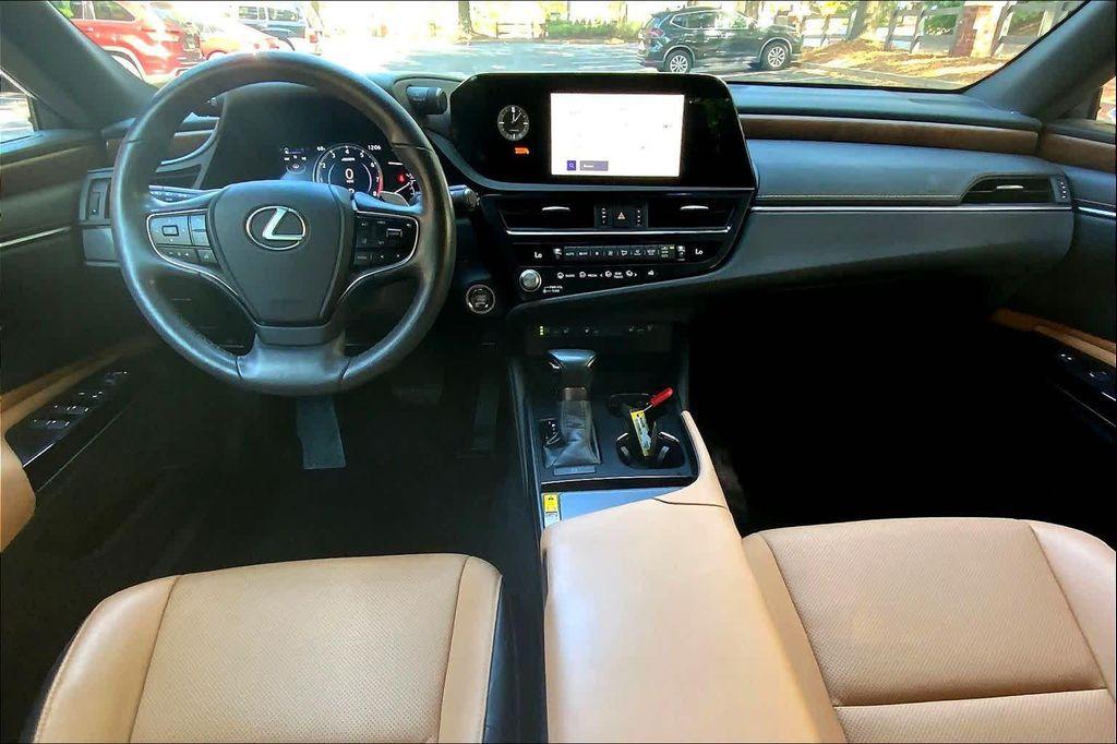used 2024 Lexus ES 350 car, priced at $42,384