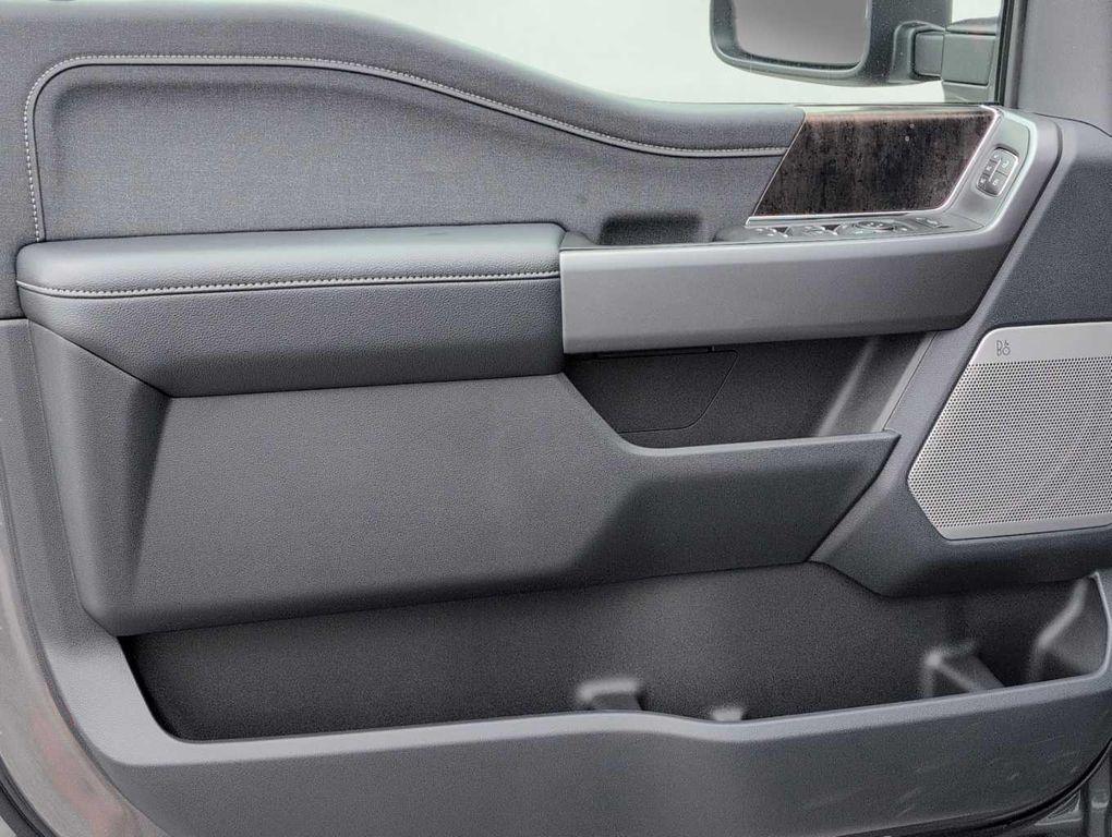new 2025 Ford F-250 car, priced at $80,069