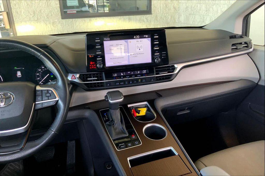 used 2024 Toyota Sienna car, priced at $42,295