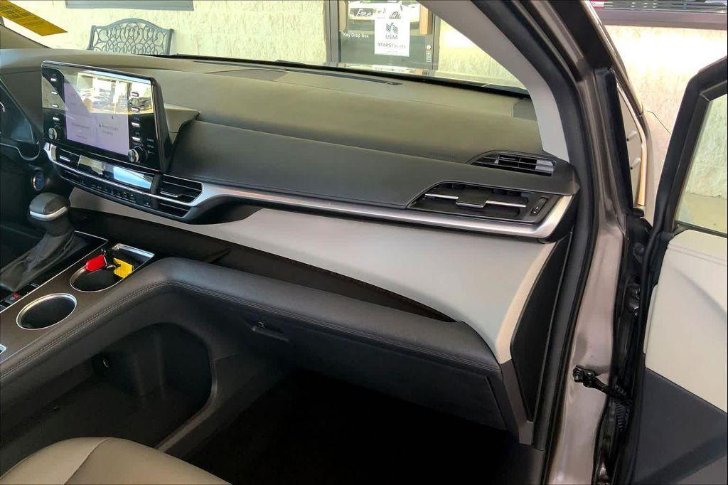 used 2024 Toyota Sienna car, priced at $42,295