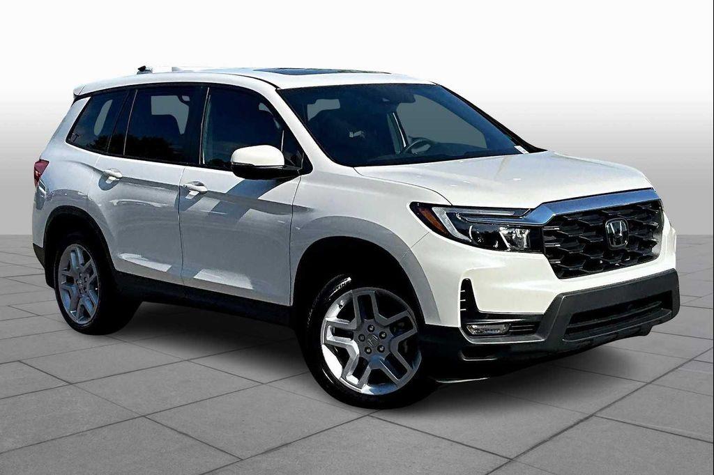 used 2025 Honda Passport car, priced at $38,999