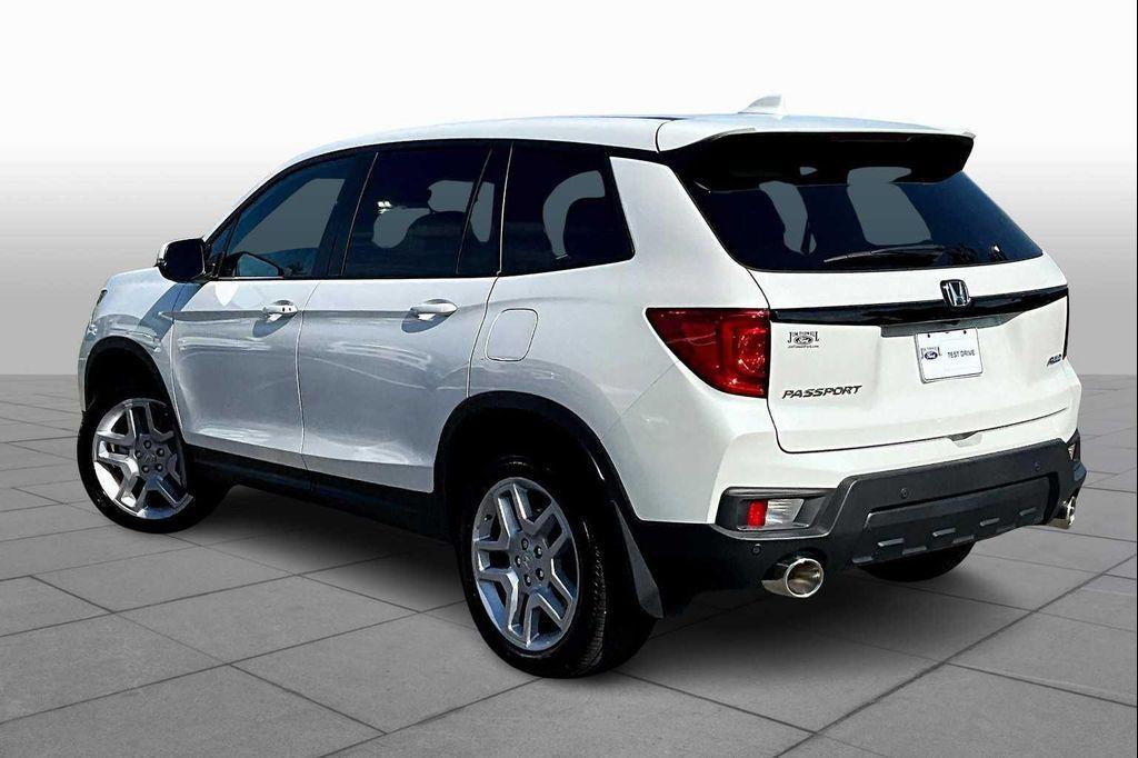 used 2025 Honda Passport car, priced at $38,999