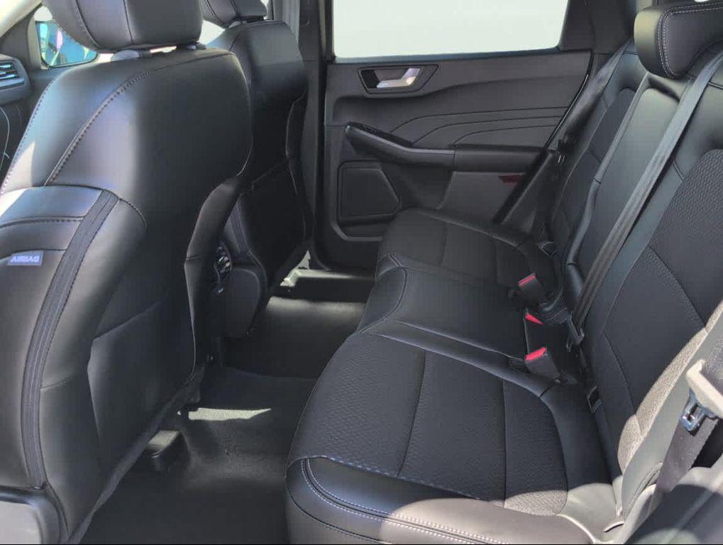 new 2025 Ford Escape PHEV car, priced at $39,080