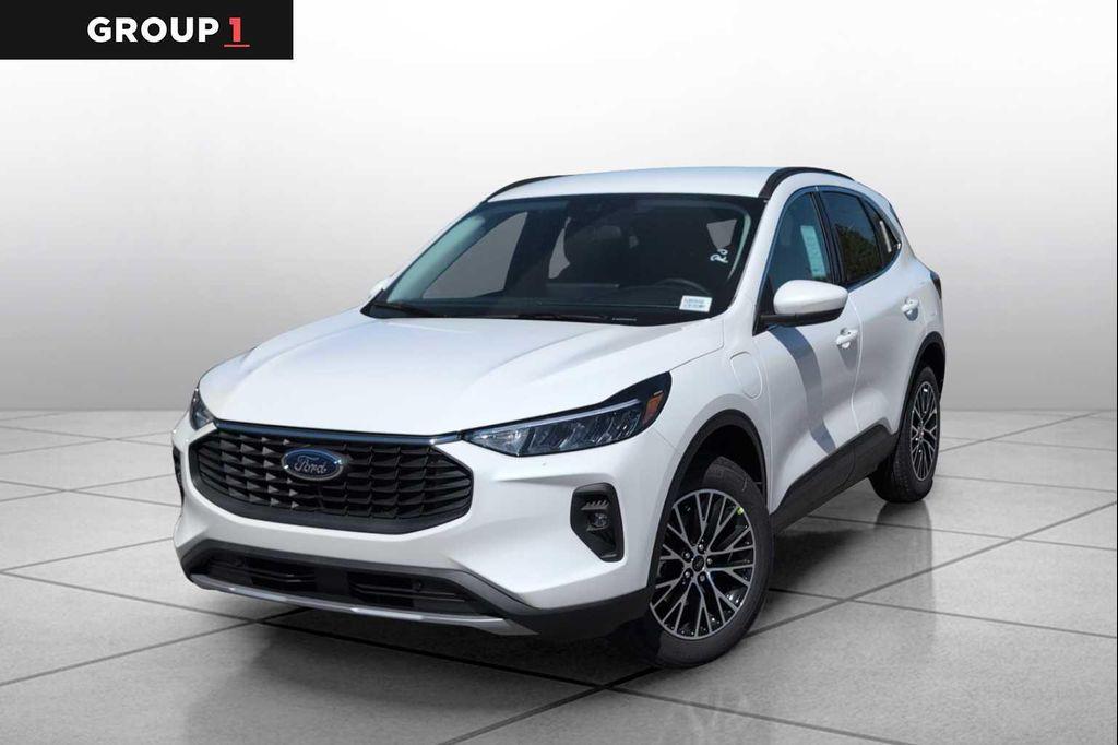 new 2025 Ford Escape PHEV car, priced at $39,080