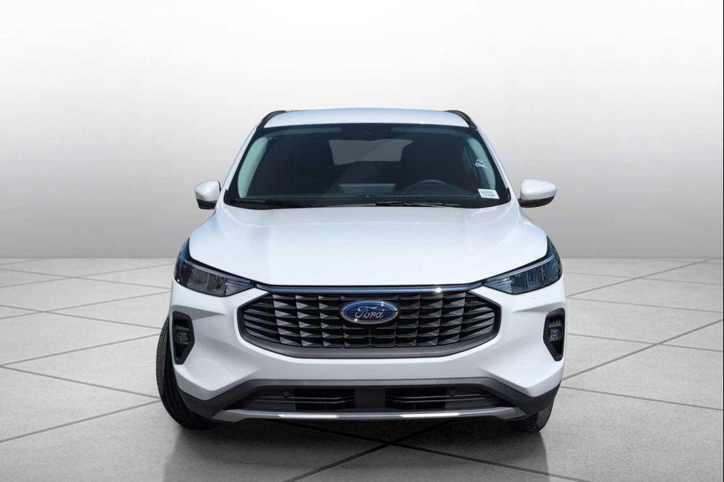 new 2025 Ford Escape PHEV car, priced at $39,080