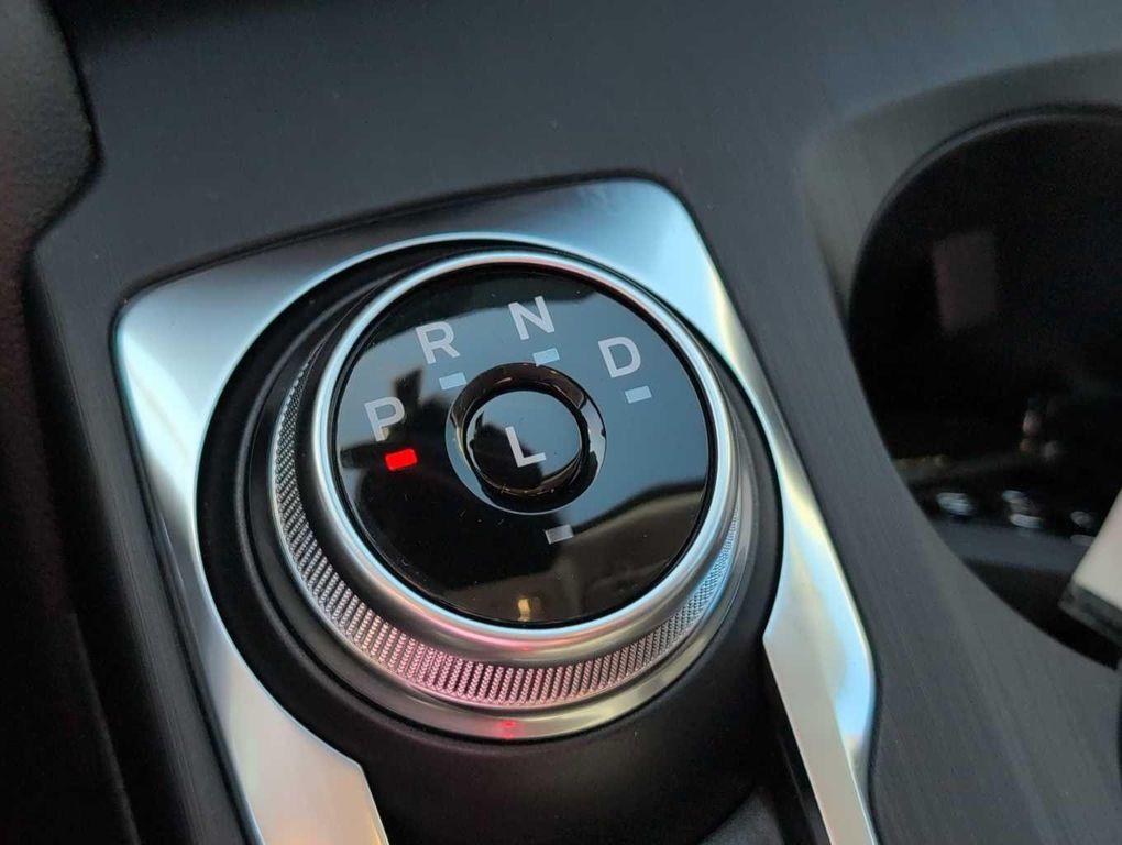 new 2025 Ford Escape PHEV car, priced at $39,080
