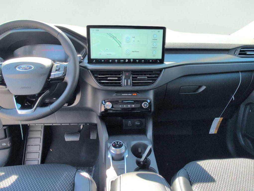 new 2025 Ford Escape PHEV car, priced at $39,080