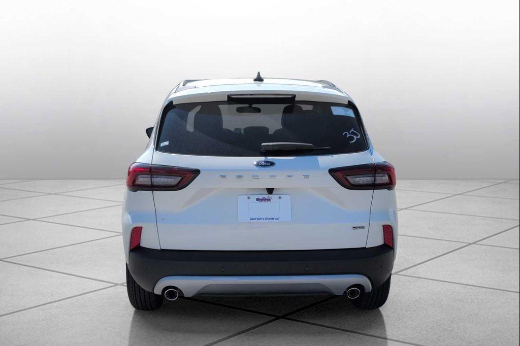 new 2025 Ford Escape PHEV car, priced at $39,080