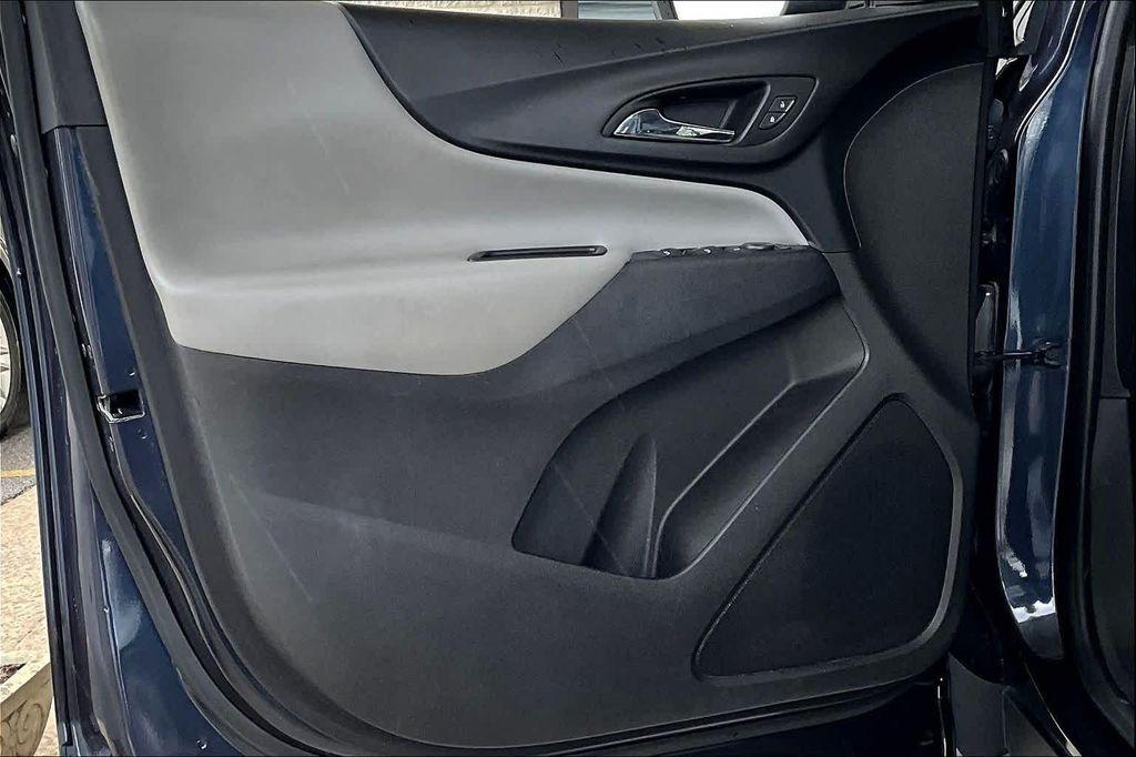 used 2018 Chevrolet Equinox car, priced at $9,500