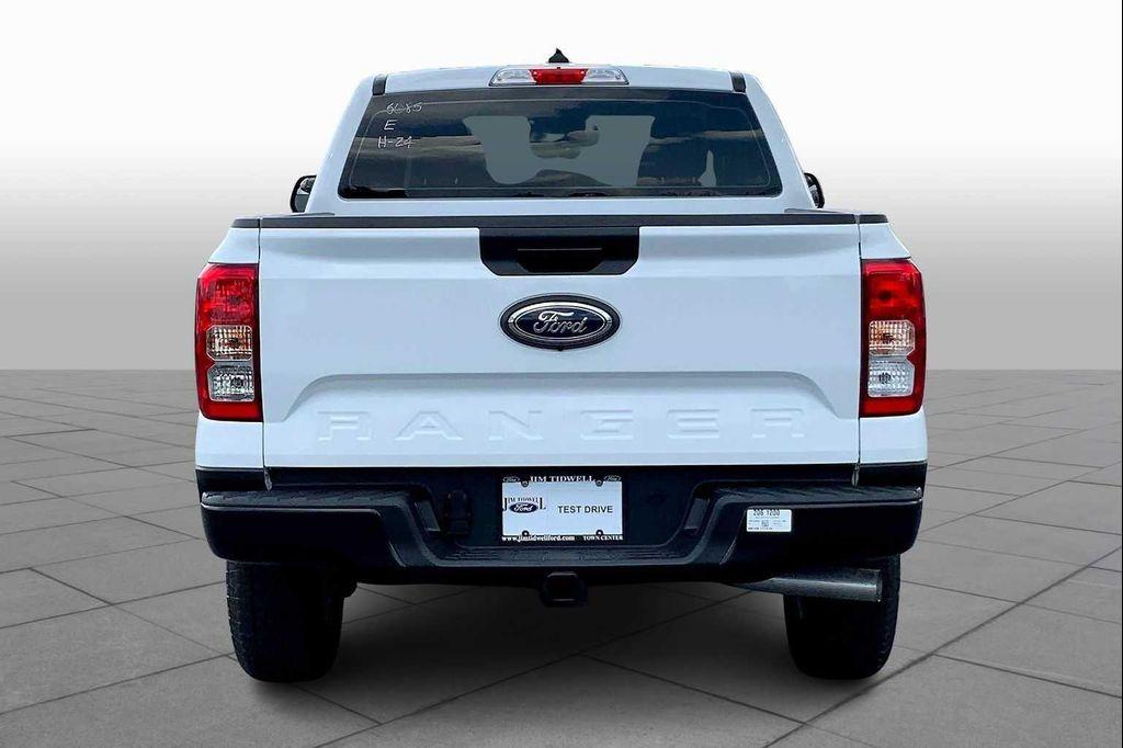new 2025 Ford Ranger car, priced at $33,974