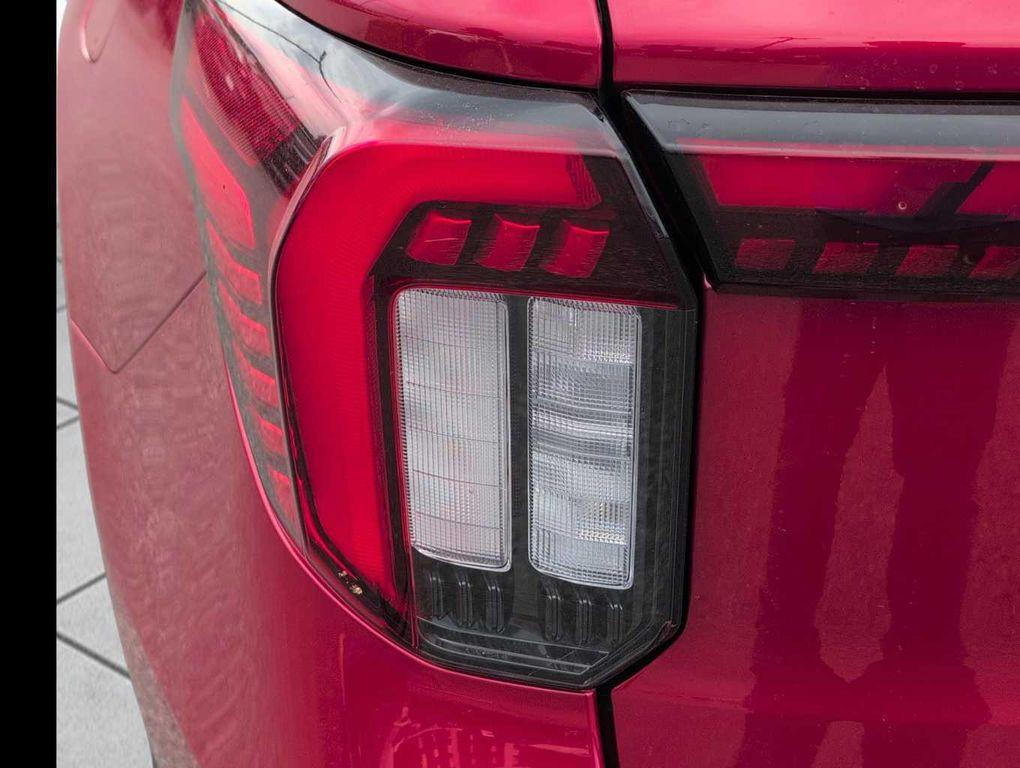 new 2025 Ford Explorer car, priced at $56,105
