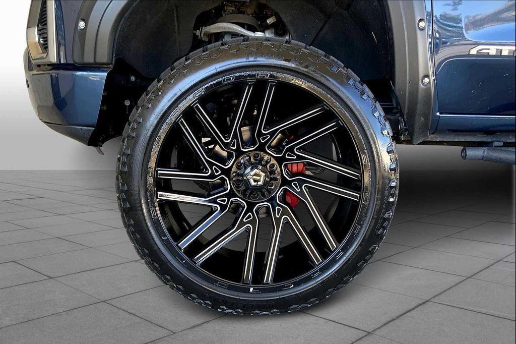 used 2020 GMC Sierra 1500 car, priced at $43,175