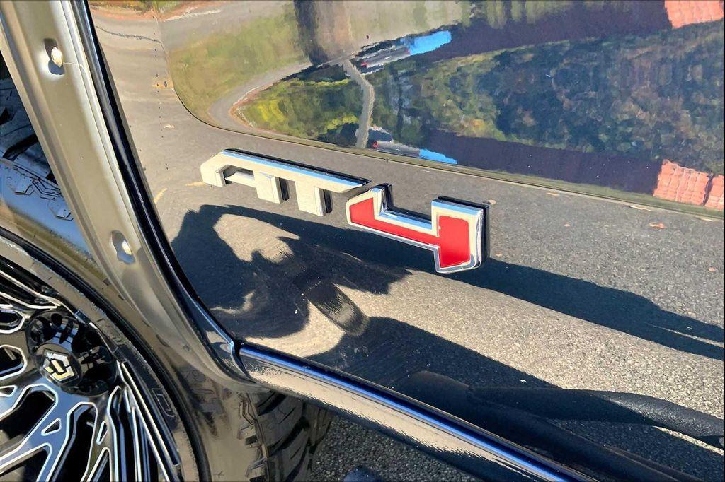 used 2020 GMC Sierra 1500 car, priced at $43,175