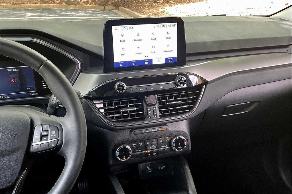 used 2023 Ford Escape car, priced at $22,424