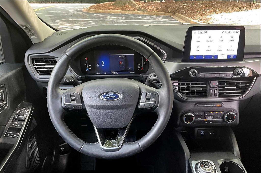 used 2023 Ford Escape car, priced at $22,424
