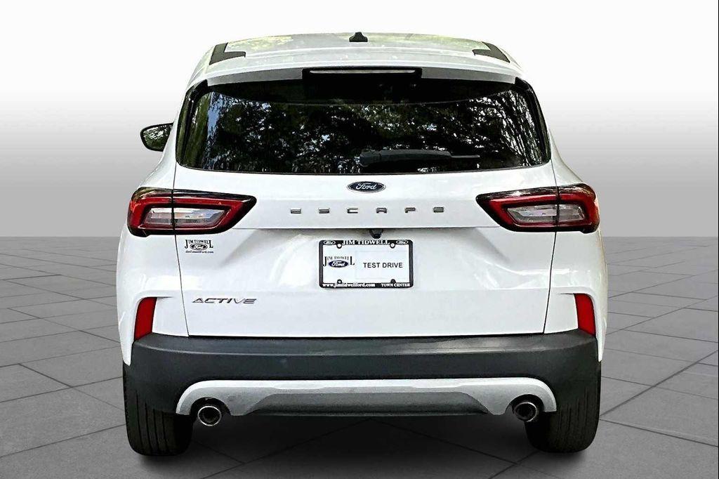 used 2023 Ford Escape car, priced at $22,424