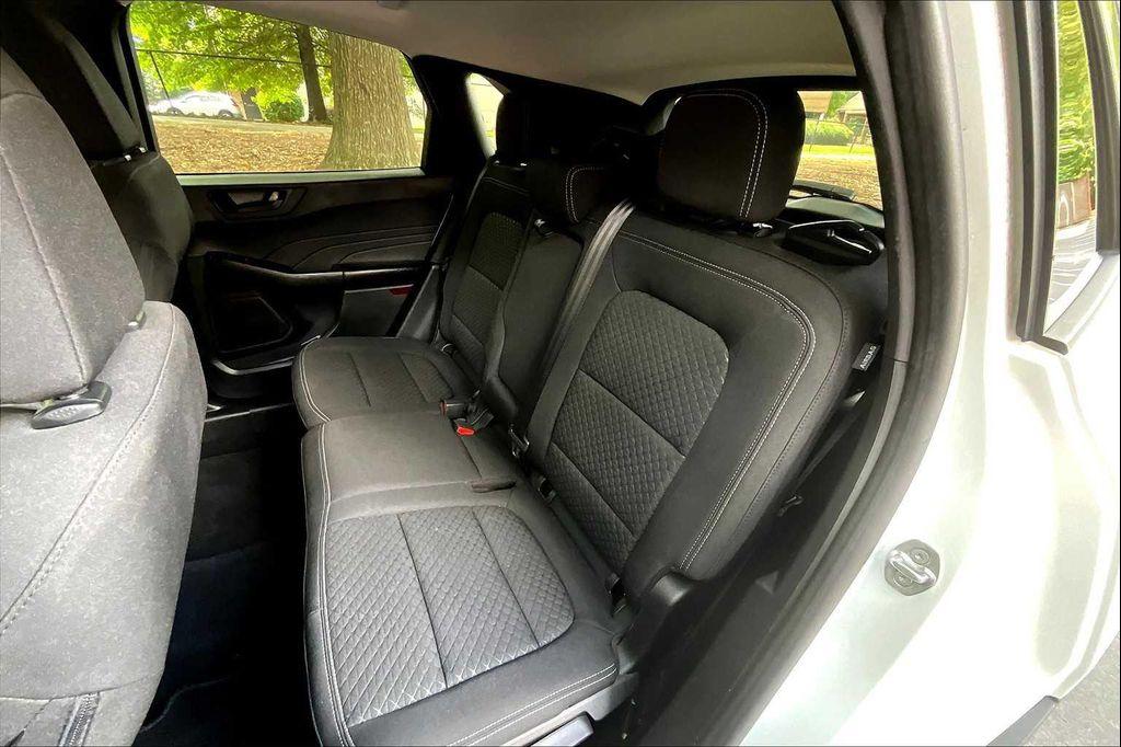 used 2023 Ford Escape car, priced at $22,424