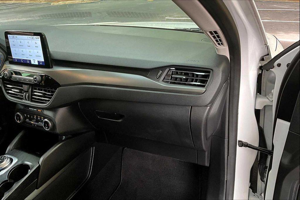 used 2023 Ford Escape car, priced at $22,424