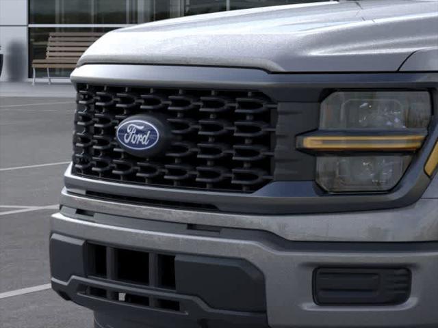 new 2025 Ford F-150 car, priced at $43,100