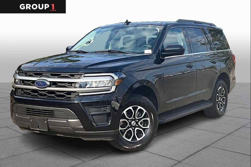 used 2024 Ford Expedition car, priced at $44,450