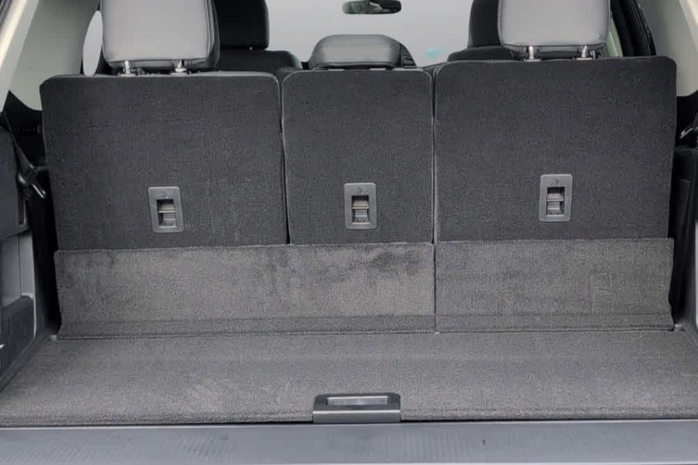 new 2025 Ford Expedition car, priced at $67,110