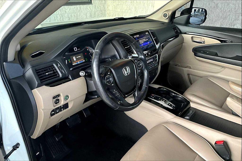 used 2017 Honda Pilot car, priced at $17,950
